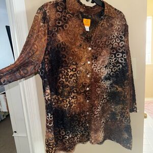 Brown and Black Collared Button-Up Blouse